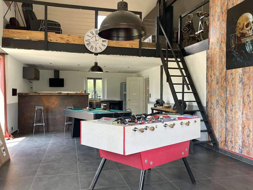 Séjour - Maison à NOGENT-LE-BERNARD