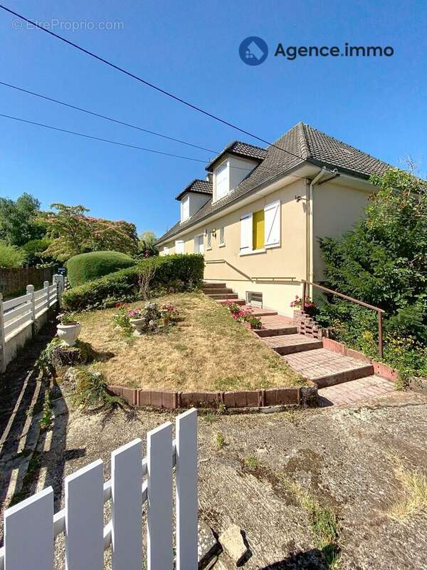 Maison à CHATEAU-LA-VALLIERE