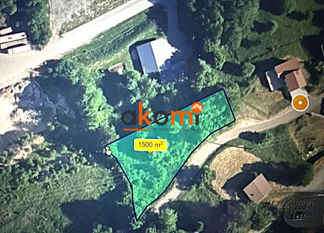 Terrain à LA BRESSE