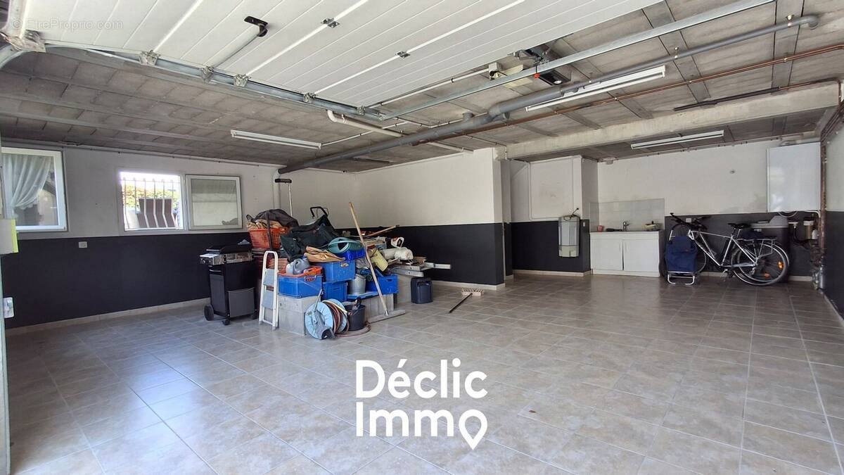 Maison à VAUX-SUR-MER