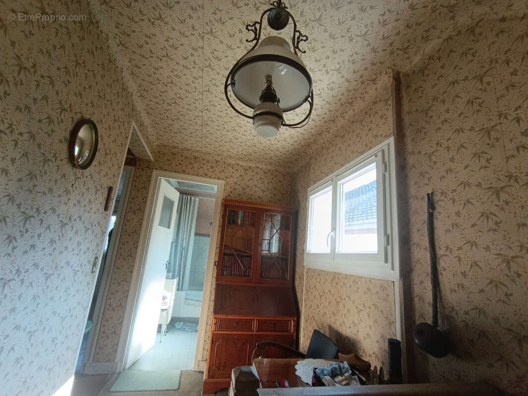 Maison à BURES-SUR-YVETTE