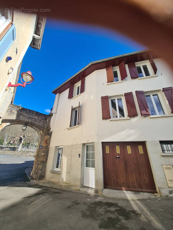 Maison à TARASCON-SUR-ARIEGE