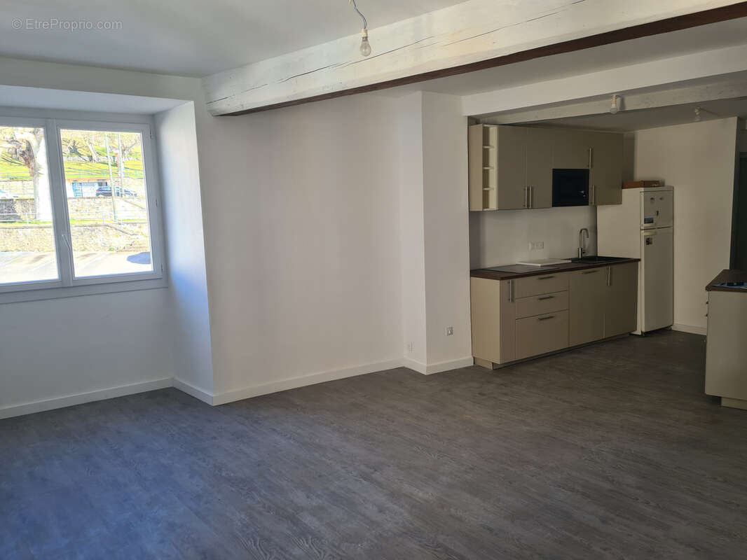 Maison à TARASCON-SUR-ARIEGE