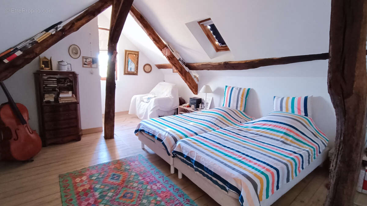 Maison à VILLAMBLARD