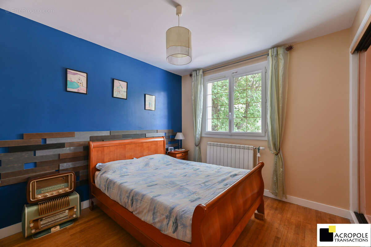 Maison à SOUCIEU-EN-JARREST