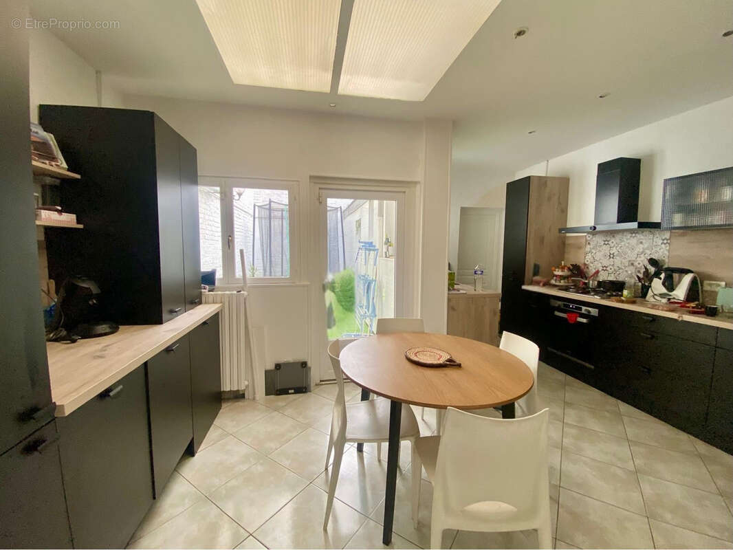 Maison à SAINT-QUENTIN