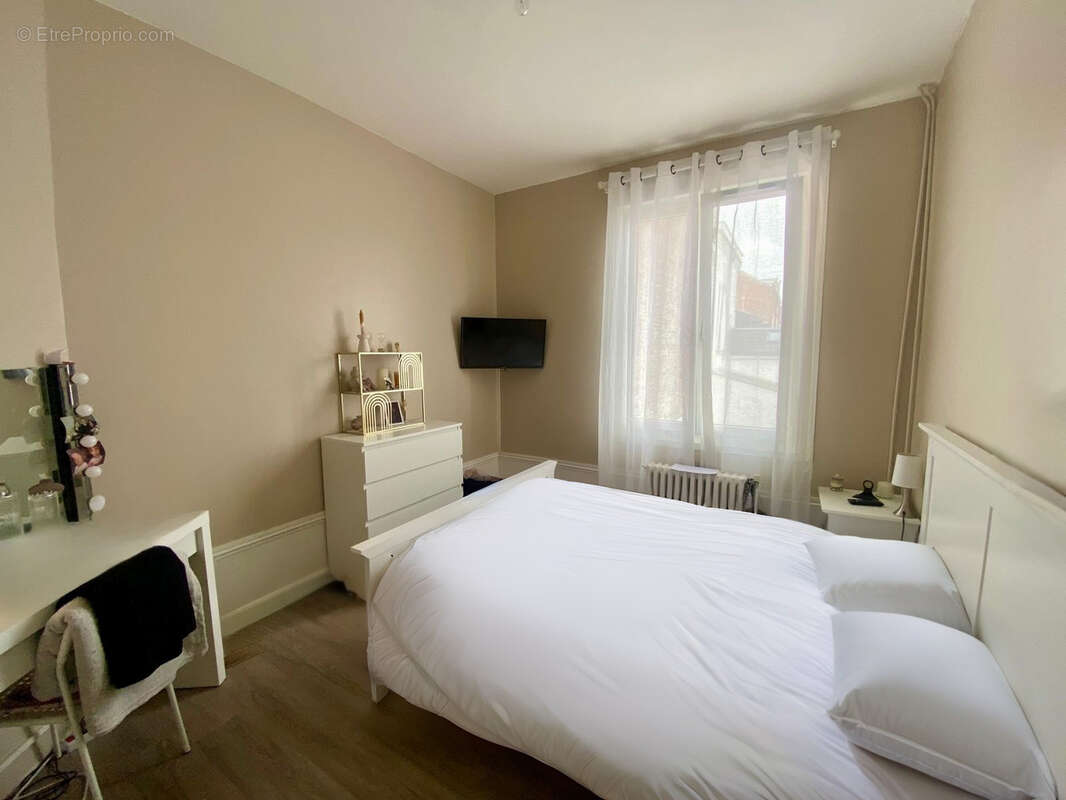 Maison à SAINT-QUENTIN