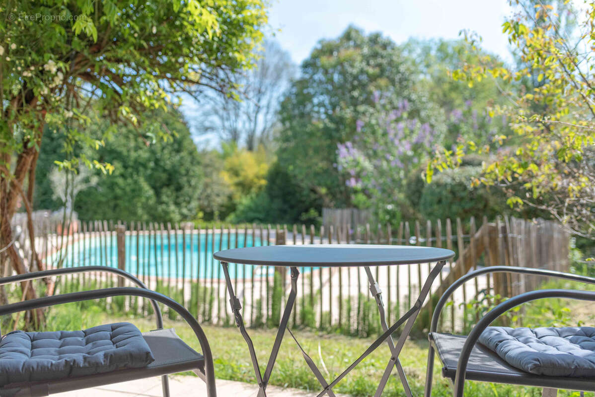 Maison à FARGUES-SAINT-HILAIRE