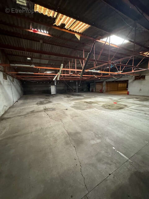 Commerce à SAINT-PAUL-LES-DAX