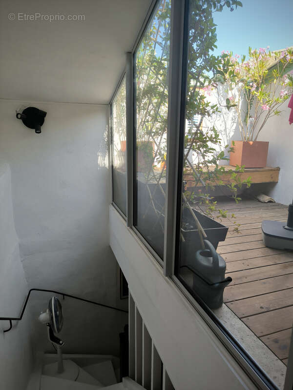 Maison à SAINT-QUENTIN-LA-POTERIE