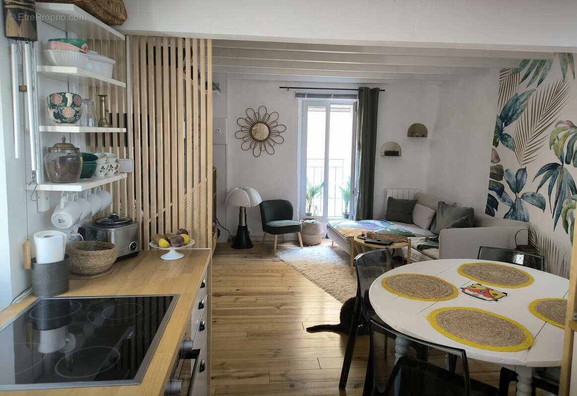 Maison à SAINT-QUENTIN-LA-POTERIE