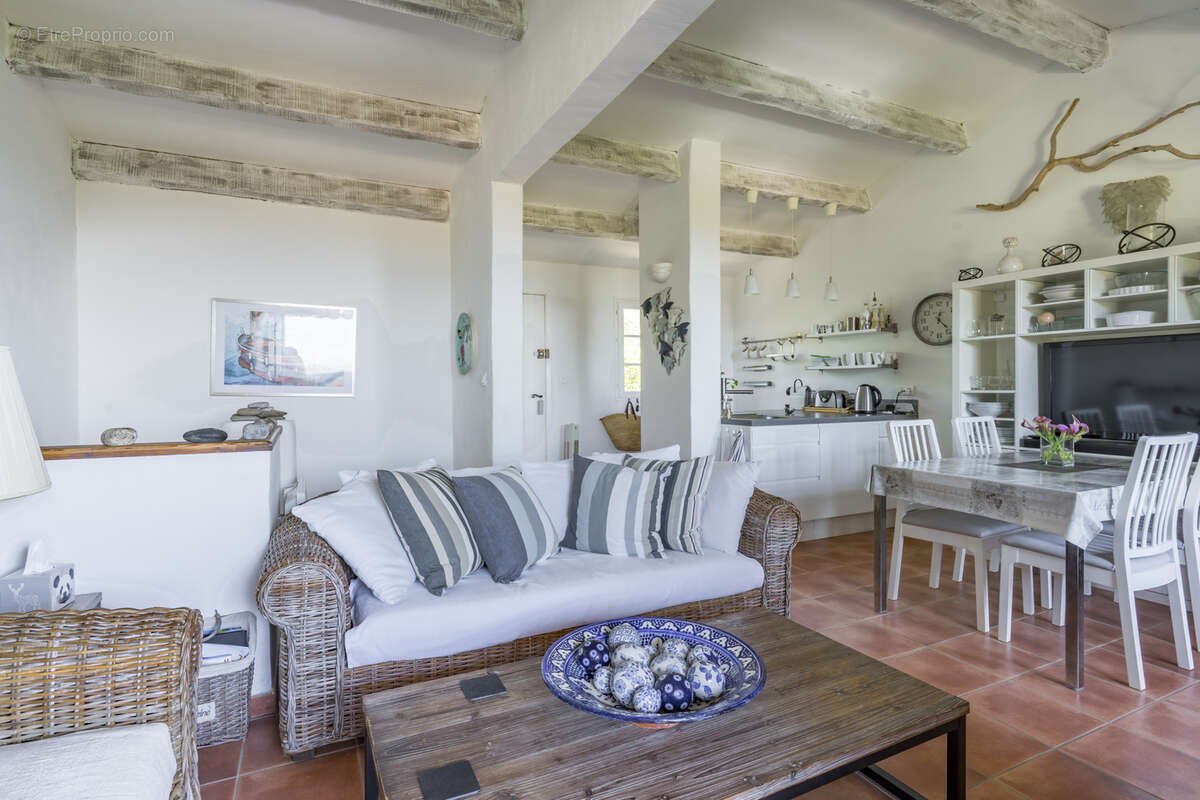 Maison à LA CROIX-VALMER