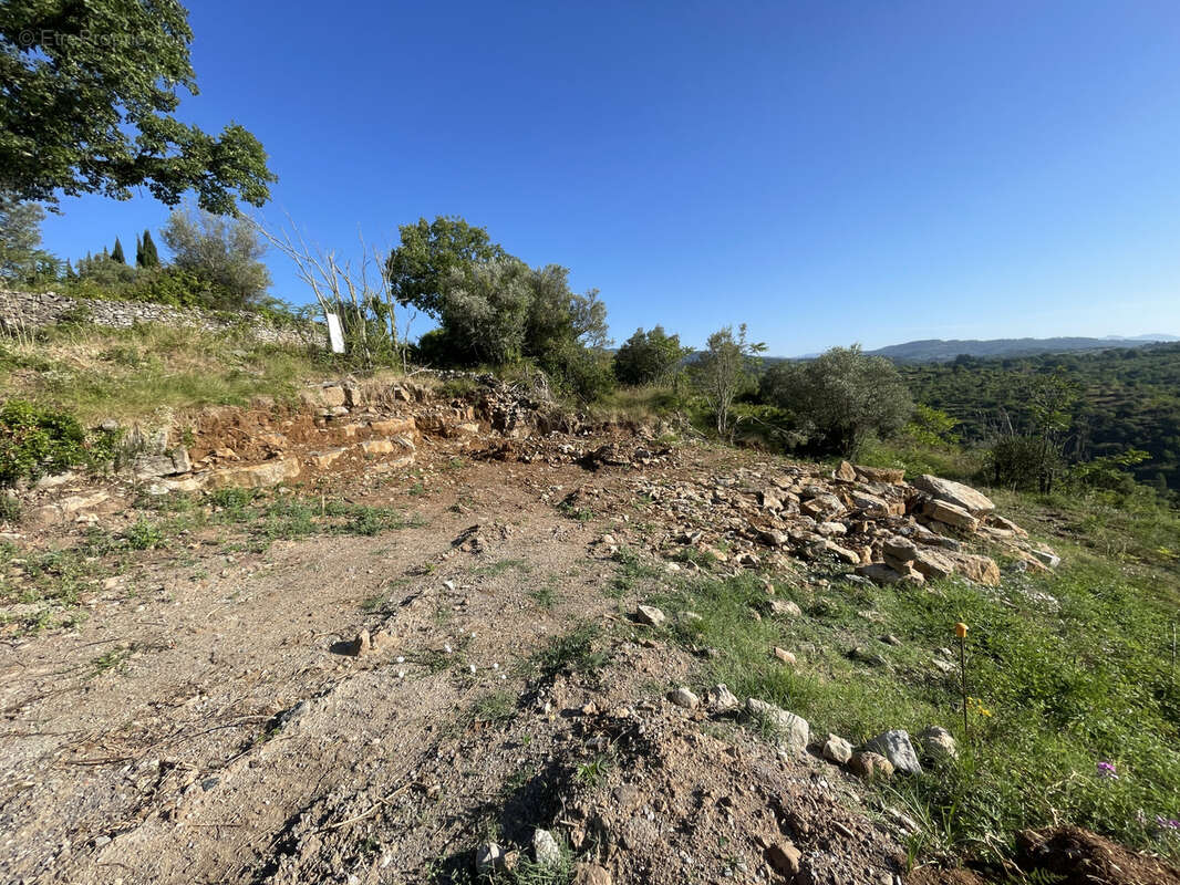 Terrain à LARGENTIERE