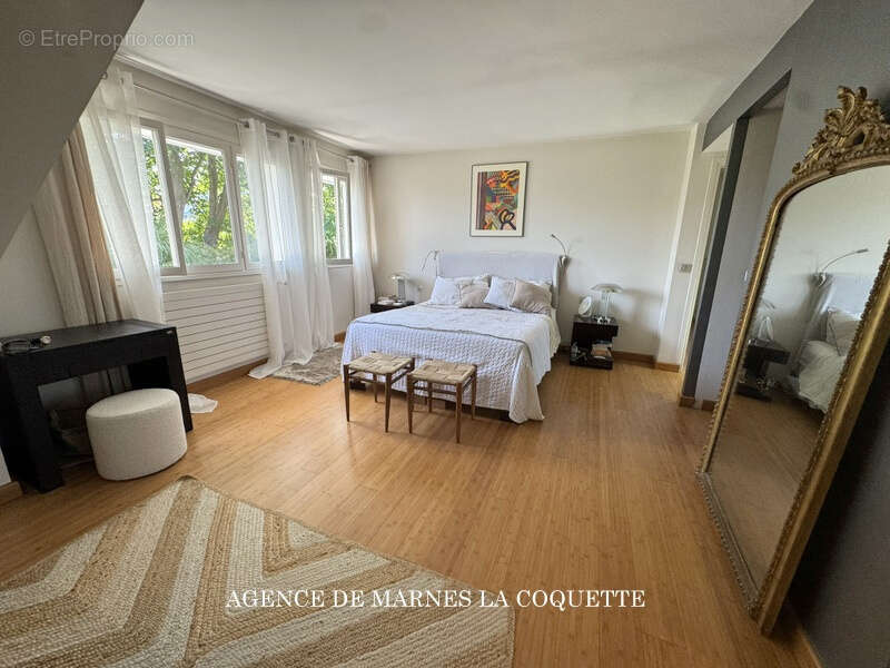 Maison à SAINT-CLOUD