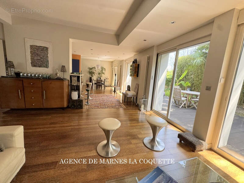 Maison à SAINT-CLOUD