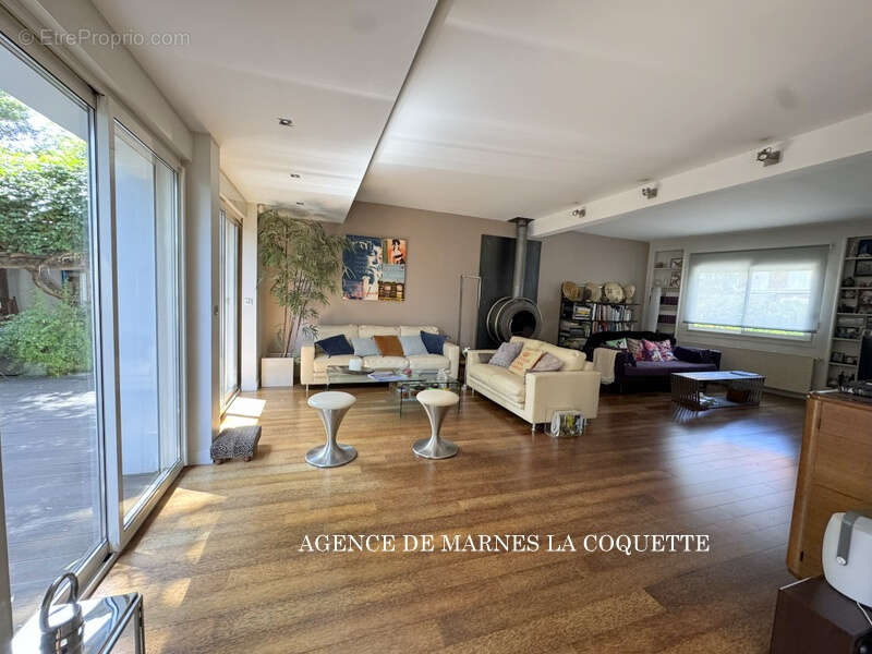 Maison à SAINT-CLOUD