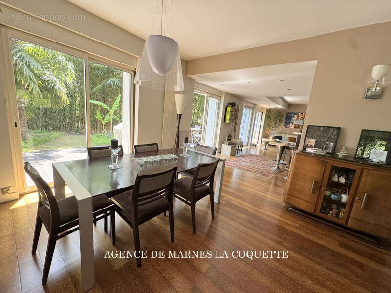 Maison à SAINT-CLOUD