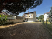 Maison à SAINT-GEORGES-DE-DIDONNE