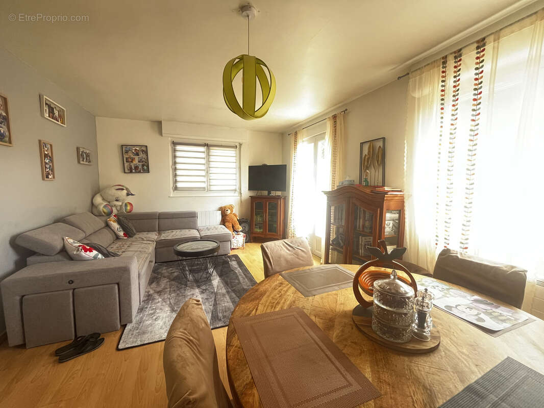 Maison à SAINT-GEORGES-DE-DIDONNE