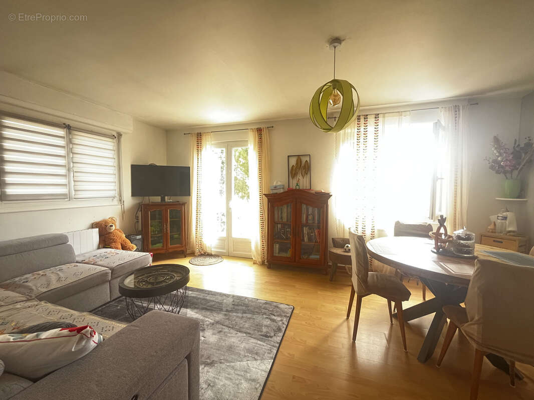 Maison à SAINT-GEORGES-DE-DIDONNE