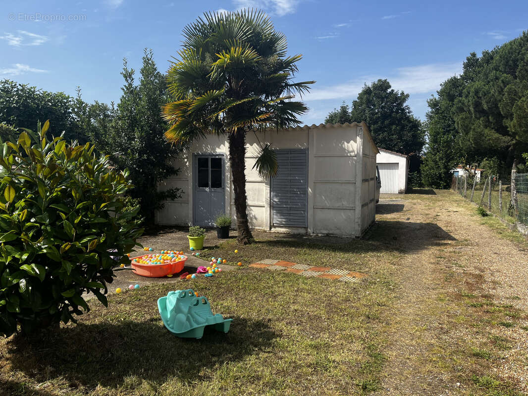 Maison à SAINT-GEORGES-DE-DIDONNE