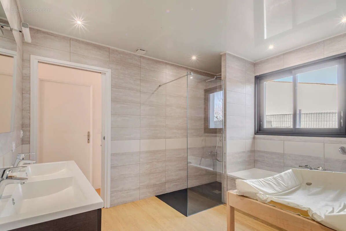 Maison à SAINT-JEAN-DE-FOS