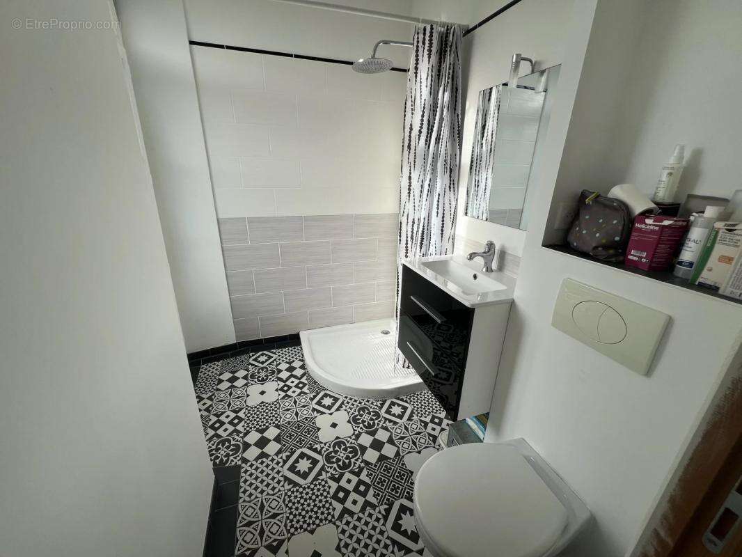 Maison à VIC-FEZENSAC