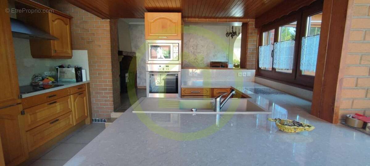 Maison à VIEUX-CONDE