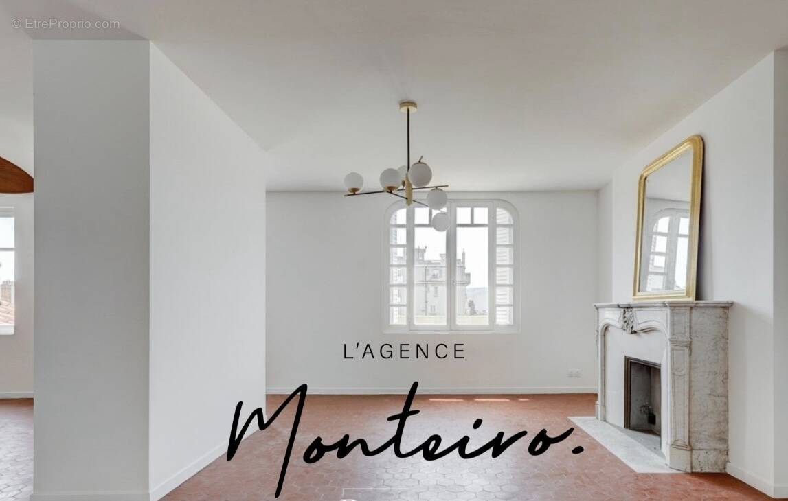 Appartement à MARSEILLE-8E