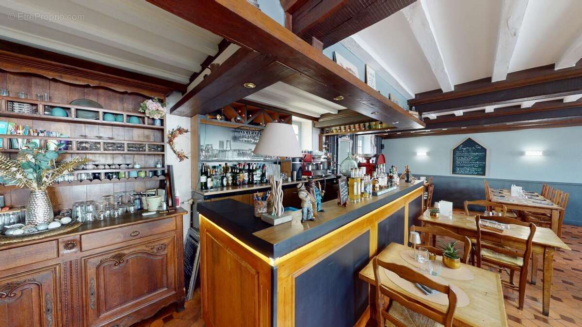 Commerce à QUETTEHOU