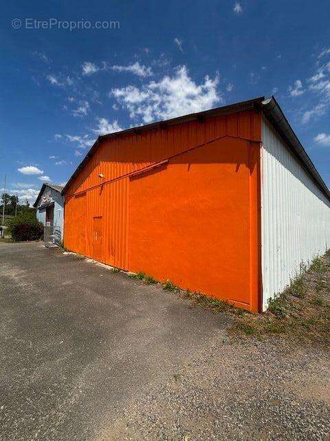 Commerce à ROLAMPONT