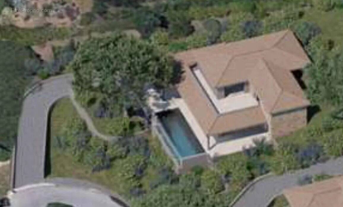 Terrain à SAINTE-MAXIME