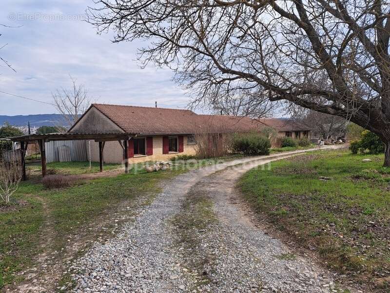 Maison à LA BRILLANNE