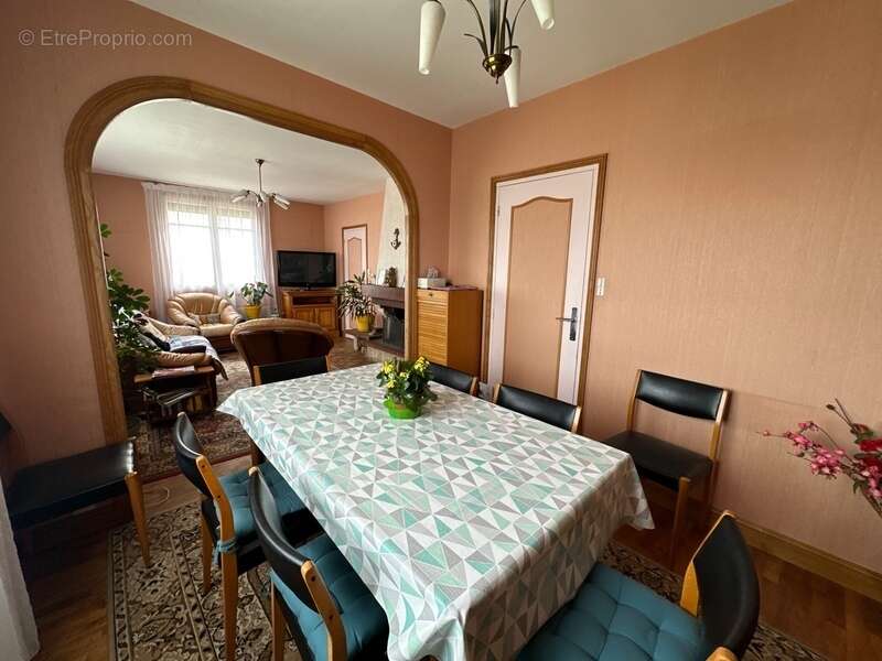 Maison à GUEMENE-SUR-SCORFF