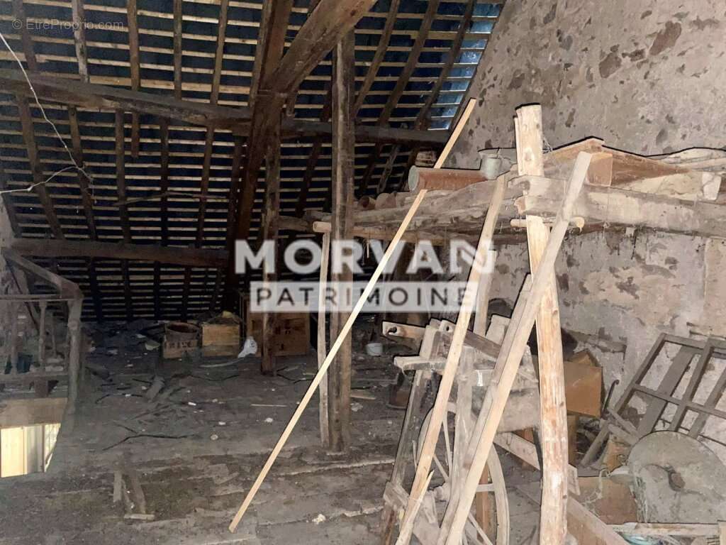 Maison à SAINT-SAULGE