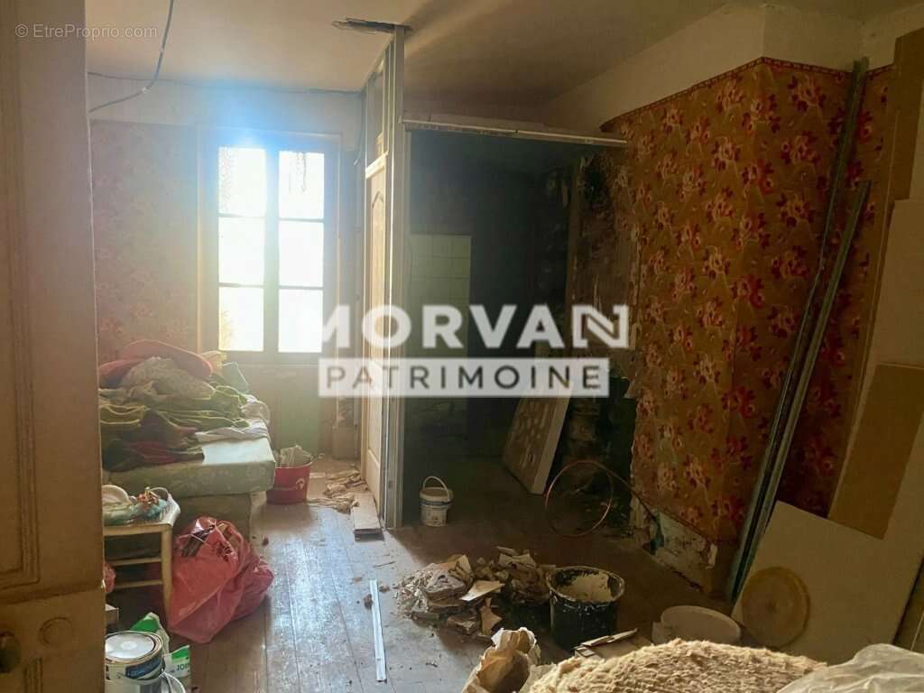 Maison à SAINT-SAULGE