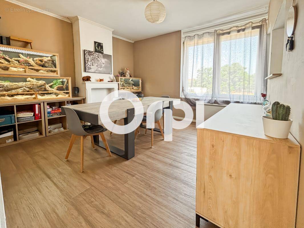 Appartement à CAPPELLE-LA-GRANDE