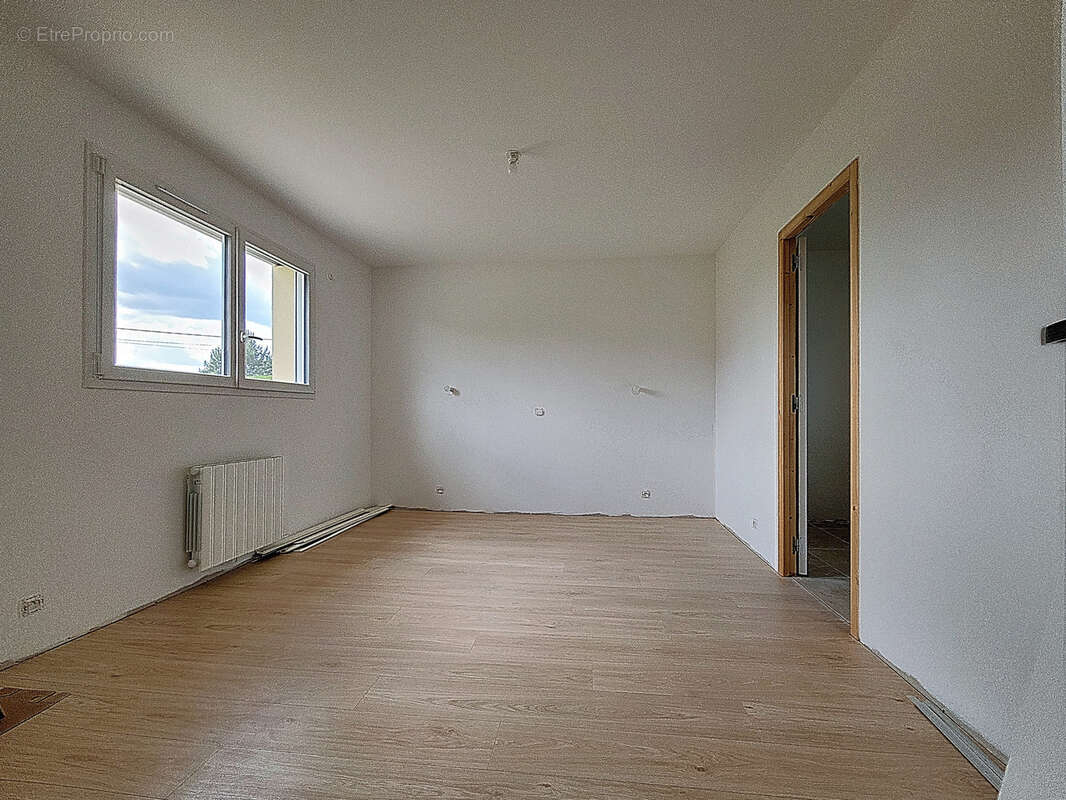 Maison à DAUBEUF-PRES-VATTEVILLE