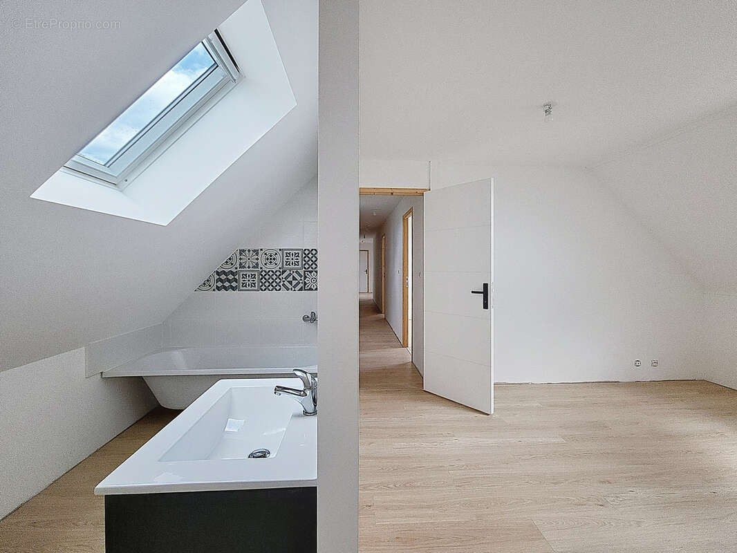 Maison à DAUBEUF-PRES-VATTEVILLE