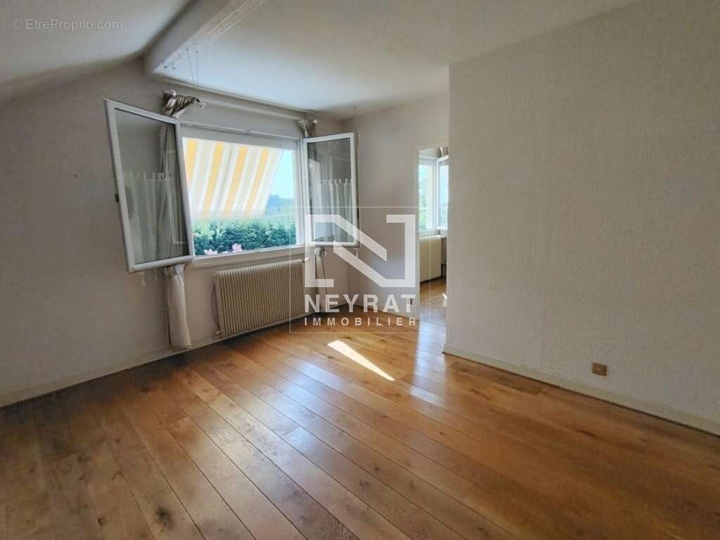 Maison à SAINT-GERMAIN-DU-PLAIN