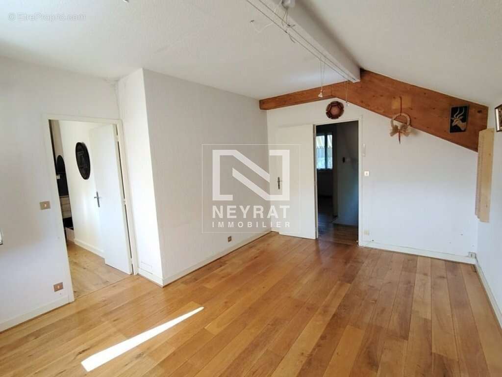 Maison à SAINT-GERMAIN-DU-PLAIN