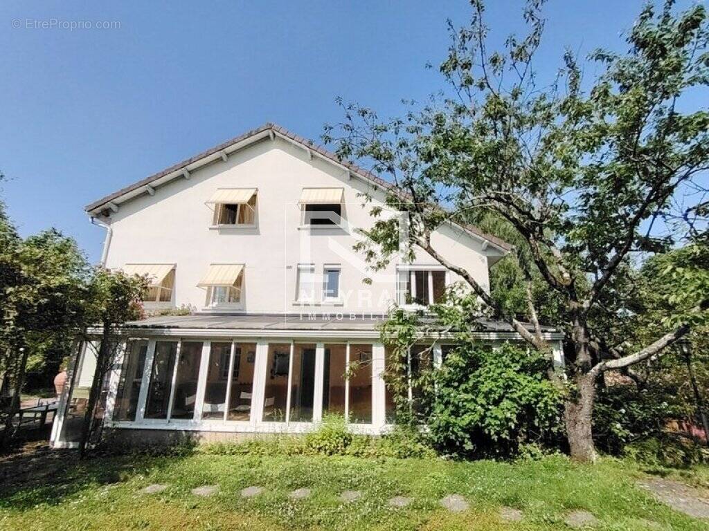 Maison à SAINT-GERMAIN-DU-PLAIN