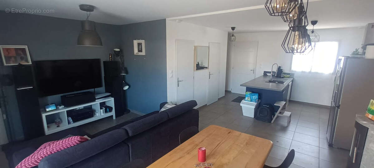 Maison à SAINT-ROMAIN-DE-JALIONAS