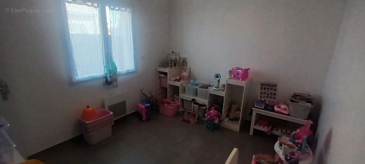 Maison à SAINT-ROMAIN-DE-JALIONAS