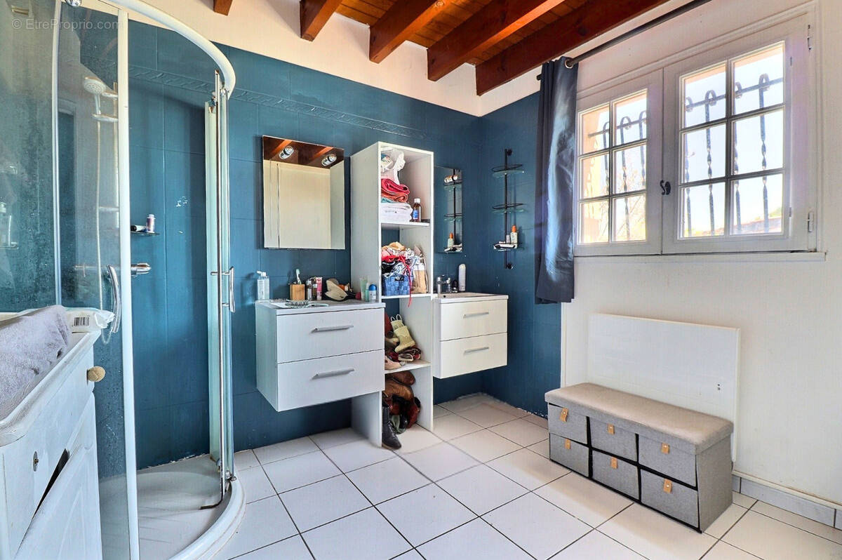 Maison à CADILLAC-EN-FRONSADAIS