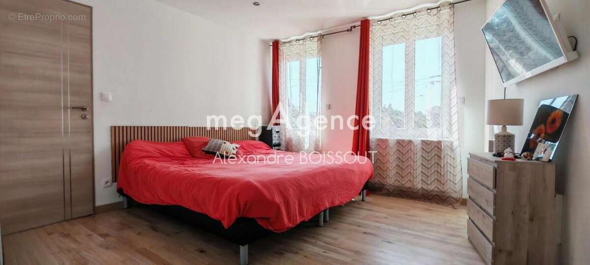 Maison à SAINT-PIERRE-LES-ELBEUF