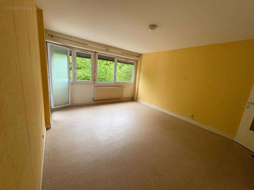 Appartement à CIRY-LE-NOBLE