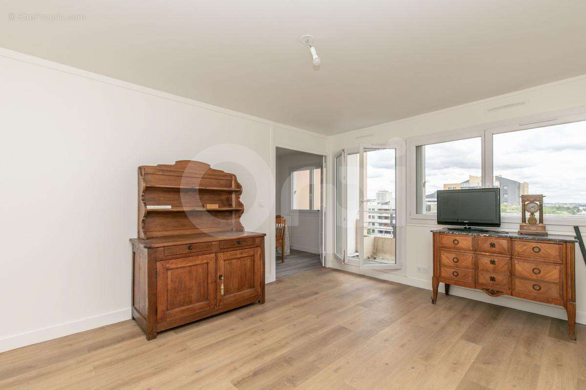 Appartement à BOISSY-SAINT-LEGER