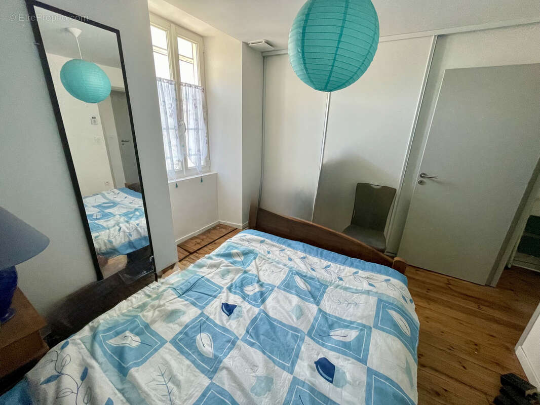 Maison à SAINT-SAVINIEN