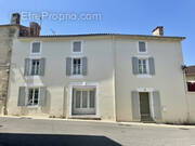 Maison à SAINT-SAVINIEN